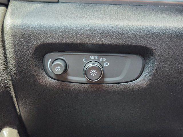 2022 Chevrolet Traverse FWD LT Cloth