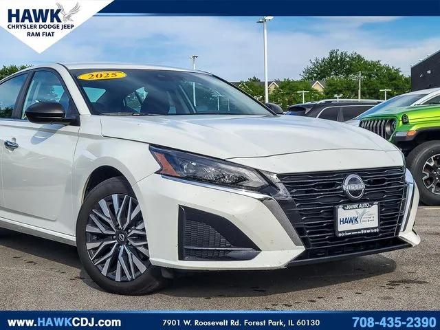 2025 Nissan Altima SV FWD