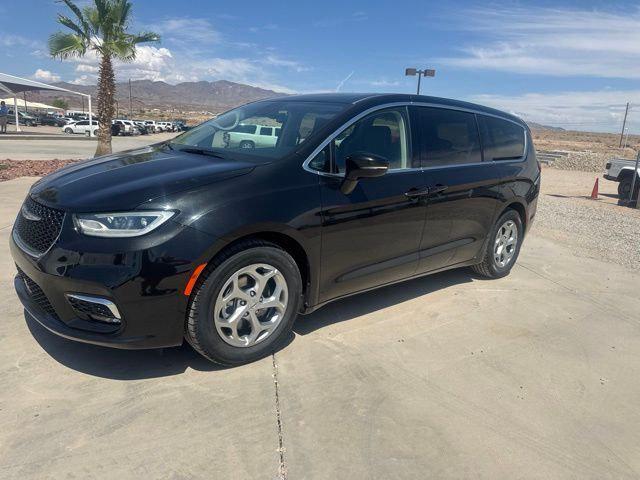 2024 Chrysler Pacifica Limited for sale in Lake Havasu City, AZ