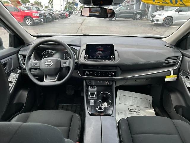 2025 Nissan Rogue S Intelligent AWD