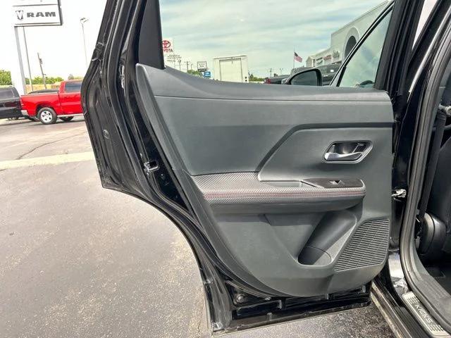 2025 Nissan Kicks SR Intelligent AWD