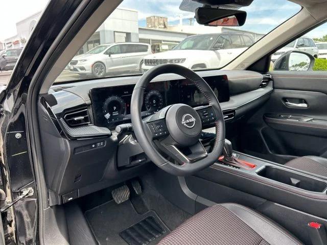 2025 Nissan Kicks SR Intelligent AWD