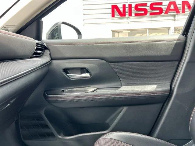 2025 Nissan Kicks SR Intelligent AWD