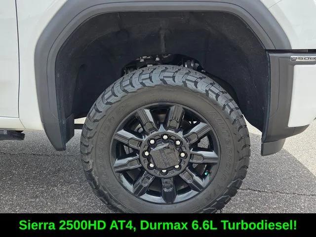 2024 GMC Sierra 2500HD 4WD Crew Cab Standard Bed AT4