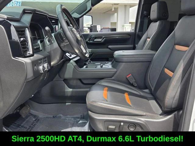 2024 GMC Sierra 2500HD 4WD Crew Cab Standard Bed AT4