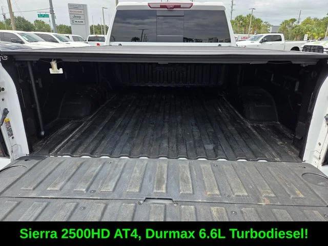 2024 GMC Sierra 2500HD 4WD Crew Cab Standard Bed AT4