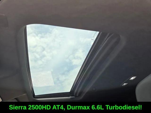 2024 GMC Sierra 2500HD 4WD Crew Cab Standard Bed AT4