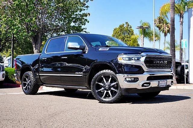2022 Ram 1500 Limited 4WD photo