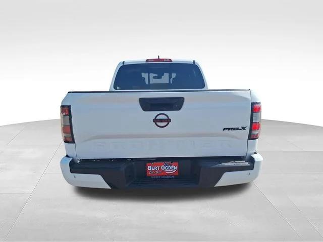 2024 Nissan Frontier Crew Cab PRO-X 4x2