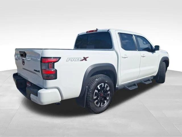 2024 Nissan Frontier Crew Cab PRO-X 4x2