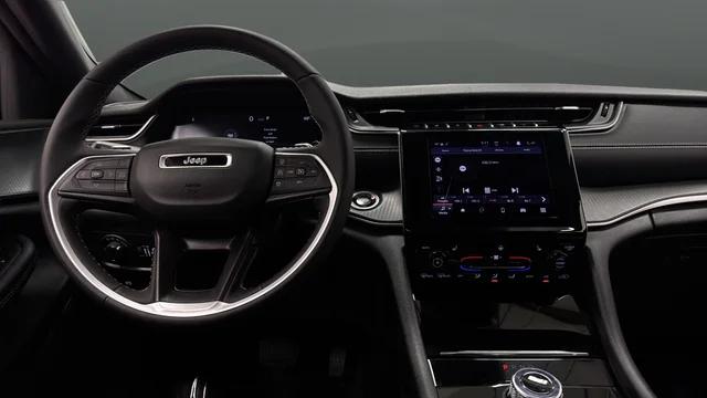2024 Jeep Grand Cherokee L Altitude 4x4
