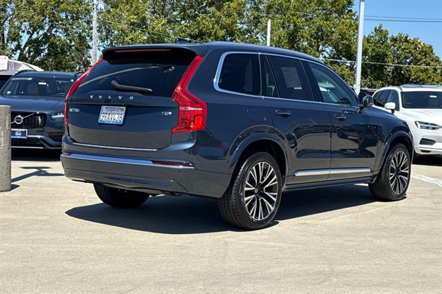 2025 Volvo XC90 Plug-In Hybrid Plus