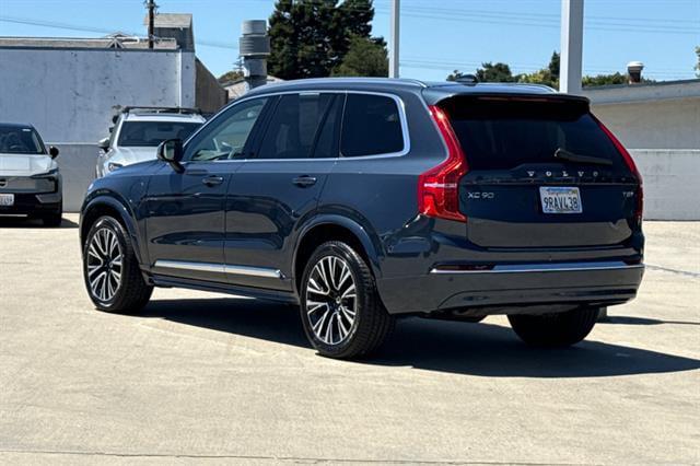2025 Volvo XC90 Plug-In Hybrid Plus