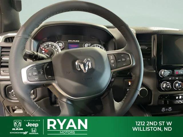 2025 Ram 1500 Big Horn Crew Cab 4x4 5'7" Box