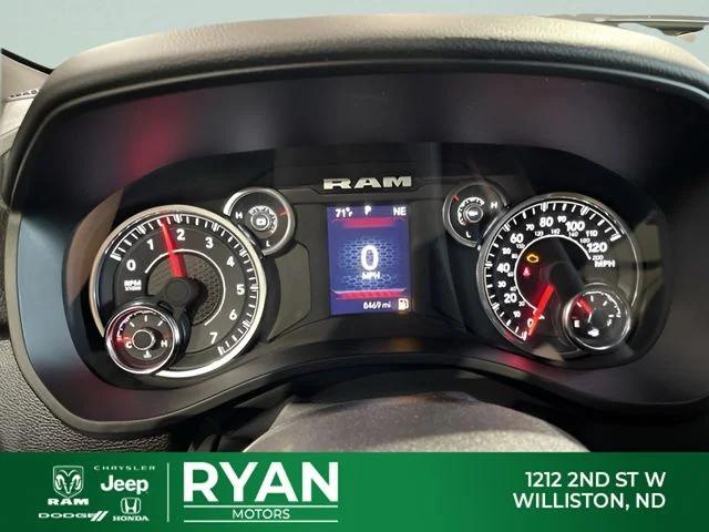 2025 Ram 1500 Big Horn Crew Cab 4x4 5'7" Box
