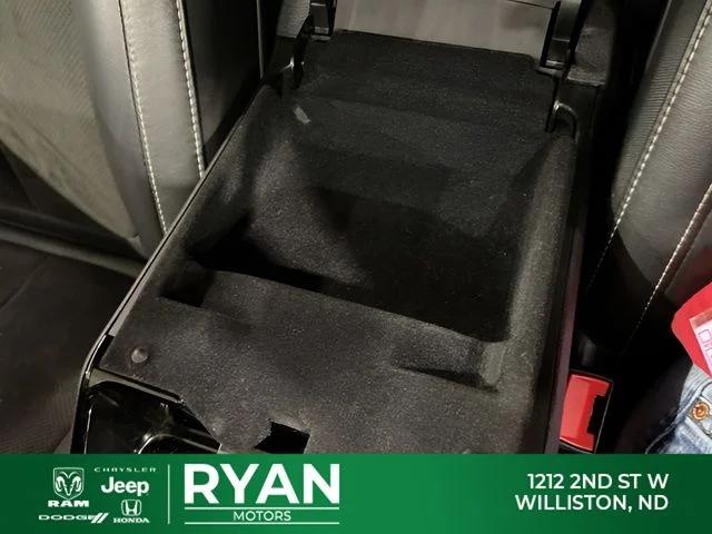 2019 Ram 1500 Classic Big Horn Crew Cab 4x4 5'7" Box