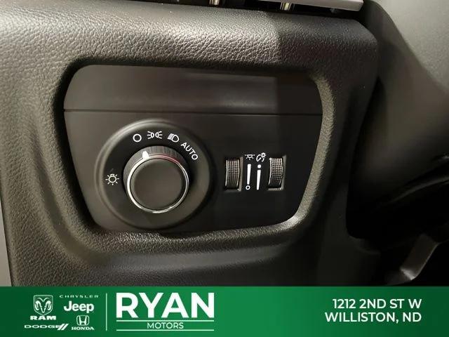2019 Ram 1500 Classic Big Horn Crew Cab 4x4 5'7" Box