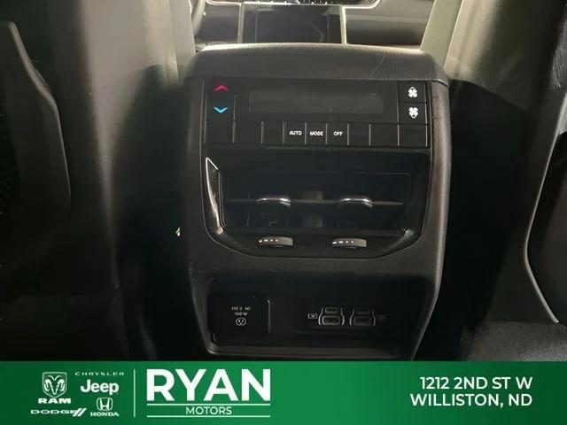 2019 Ram 1500 Classic Big Horn Crew Cab 4x4 5'7" Box