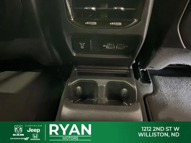 2019 Ram 1500 Classic Big Horn Crew Cab 4x4 5'7" Box