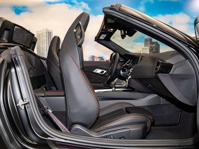 2026 BMW Z4 M40i