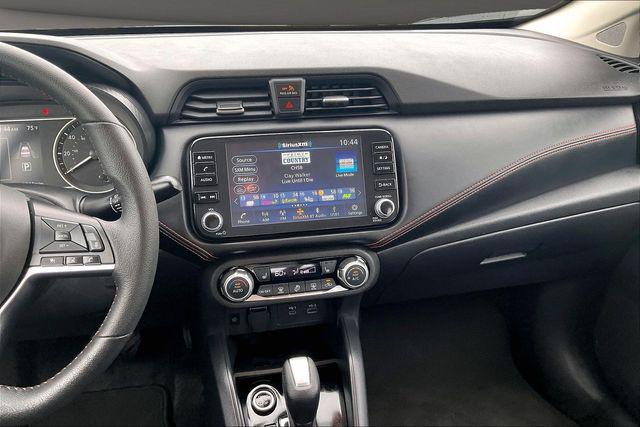2025 Nissan Versa 1.6 SR