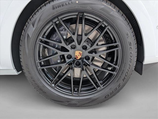2026 Porsche Cayenne Coupe AWD