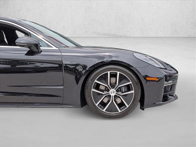 2026 Porsche Panamera RWD