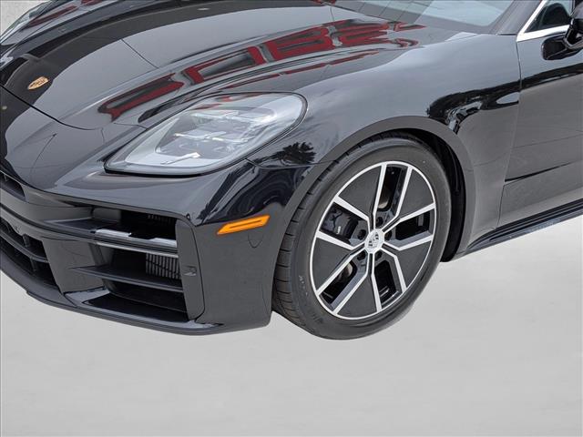 2026 Porsche Panamera RWD