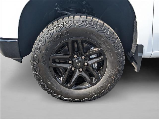 New 2026 Chevrolet Silverado 1500 4WD Crew Cab Short Bed Custom Trail Boss Four Wheel Drive Crew Cab