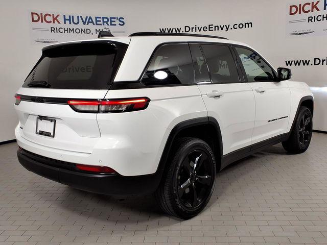 2023 Jeep Grand Cherokee Altitude 4x4