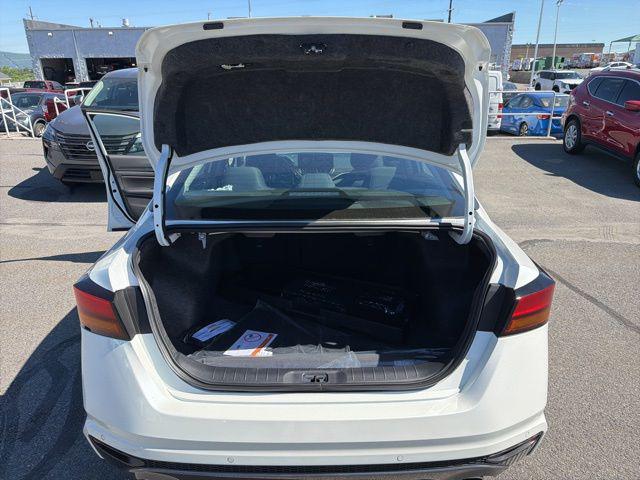 2026 Nissan Altima SV FWD