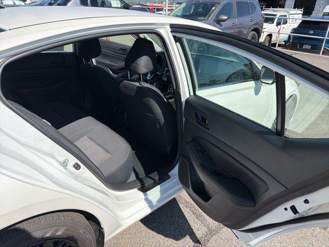 2026 Nissan Altima SV FWD