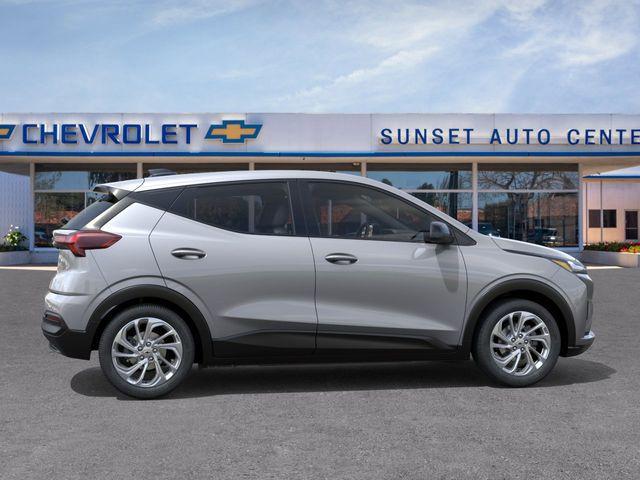 2027 Chevrolet Bolt LT FWD