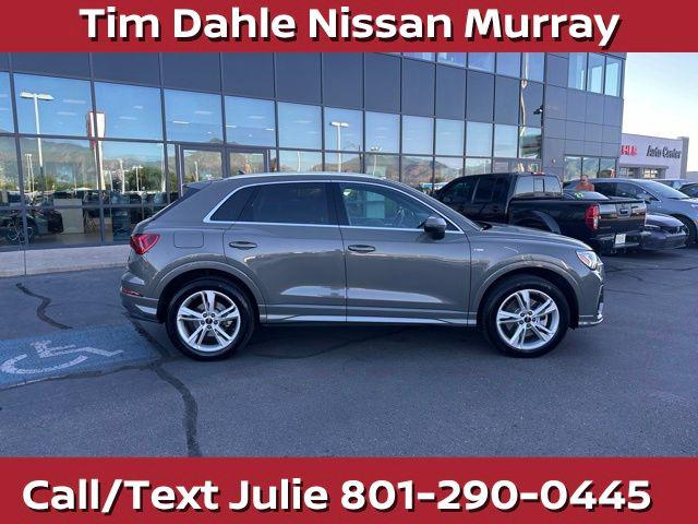 2023 Audi Q3 Premium Plus 45 TFSI S line quattro Tiptronic