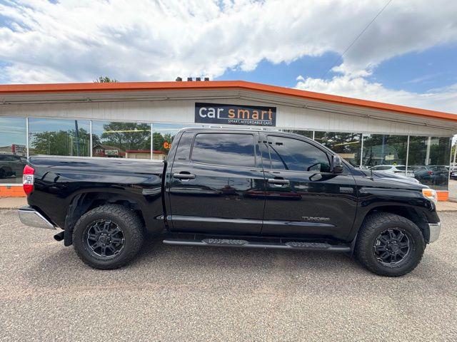2016 Toyota Tundra SR5 5.7L V8