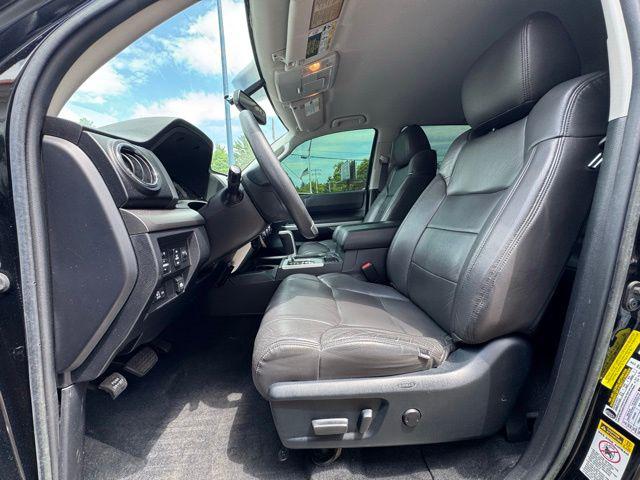 2016 Toyota Tundra SR5 5.7L V8
