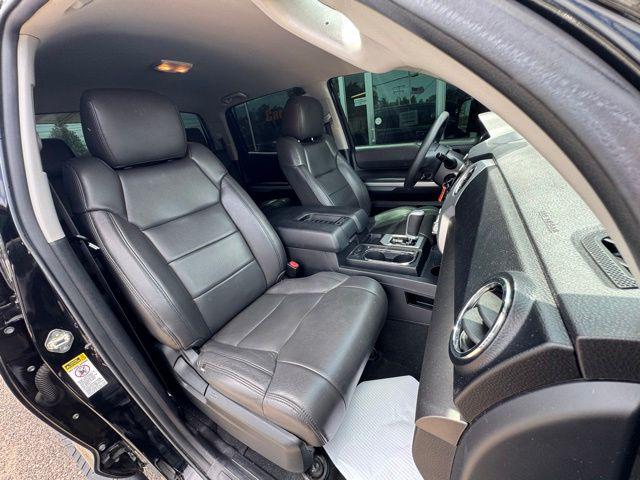 2016 Toyota Tundra SR5 5.7L V8