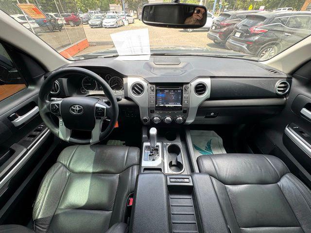 2016 Toyota Tundra SR5 5.7L V8