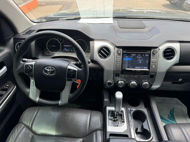 2016 Toyota Tundra SR5 5.7L V8