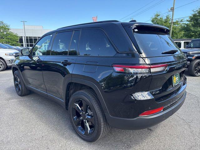 2025 Jeep Grand Cherokee Altitude X 4x4