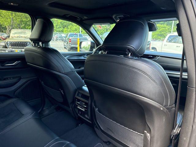 2025 Jeep Grand Cherokee Altitude X 4x4