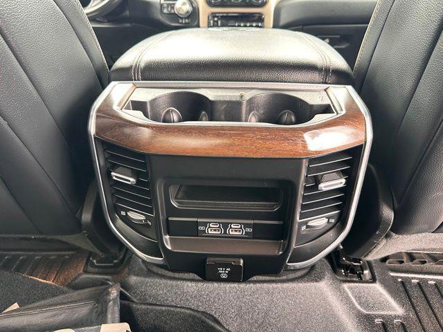 2021 Ram 1500 Laramie Crew Cab 4x4 5'7" Box