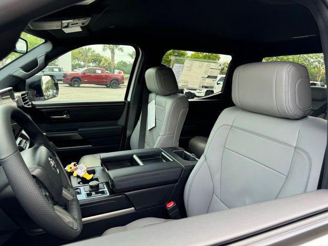 2026 Toyota Tundra SR5 CrewMax 5.5' Bed