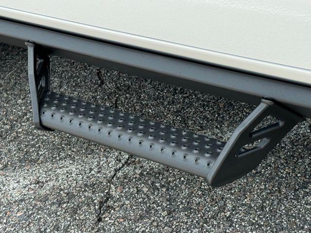 2026 Toyota Tundra SR5 CrewMax 5.5' Bed