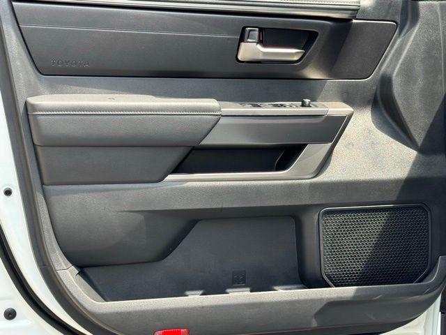 2026 Toyota Tundra SR5 CrewMax 5.5' Bed