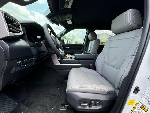 2026 Toyota Tundra SR5 CrewMax 5.5' Bed