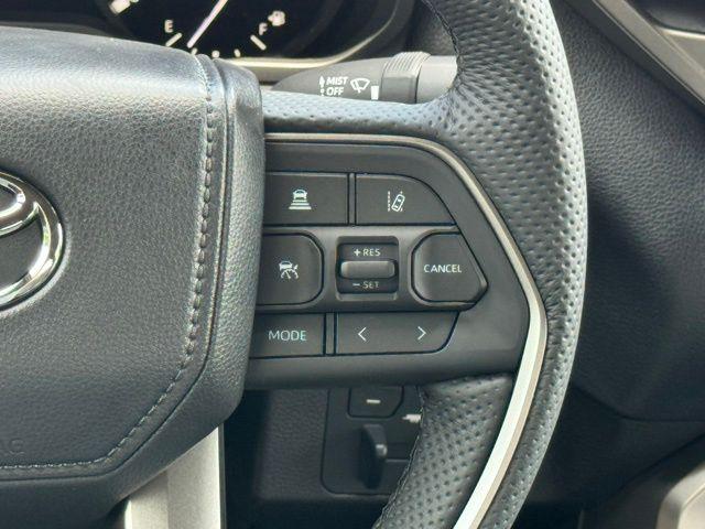2026 Toyota Tundra SR5 CrewMax 5.5' Bed