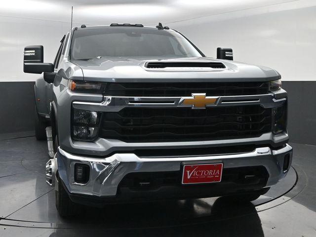 2024 Chevrolet Silverado 3500HD 4WD Crew Cab Long Bed LT