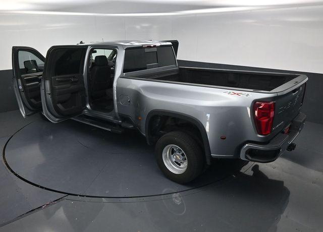 2024 Chevrolet Silverado 3500HD 4WD Crew Cab Long Bed LT