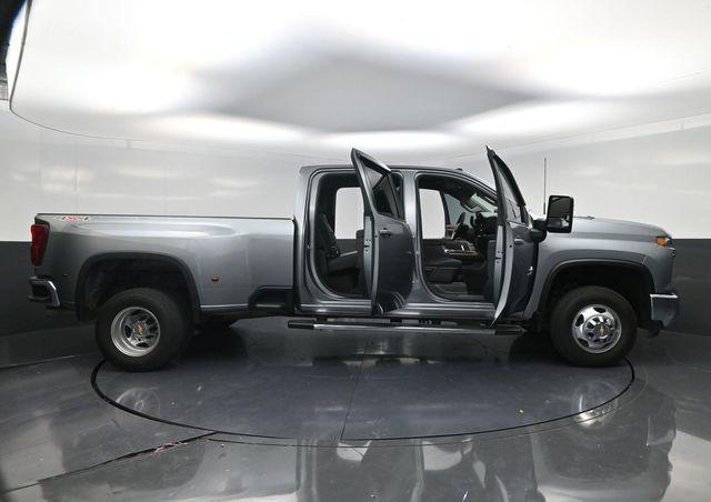 2024 Chevrolet Silverado 3500HD 4WD Crew Cab Long Bed LT